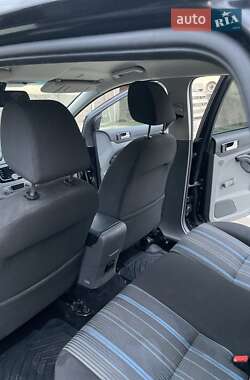 Универсал Ford Focus 2008 в Путиле