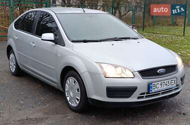 Хэтчбек Ford Focus 2007 в Теофиполе