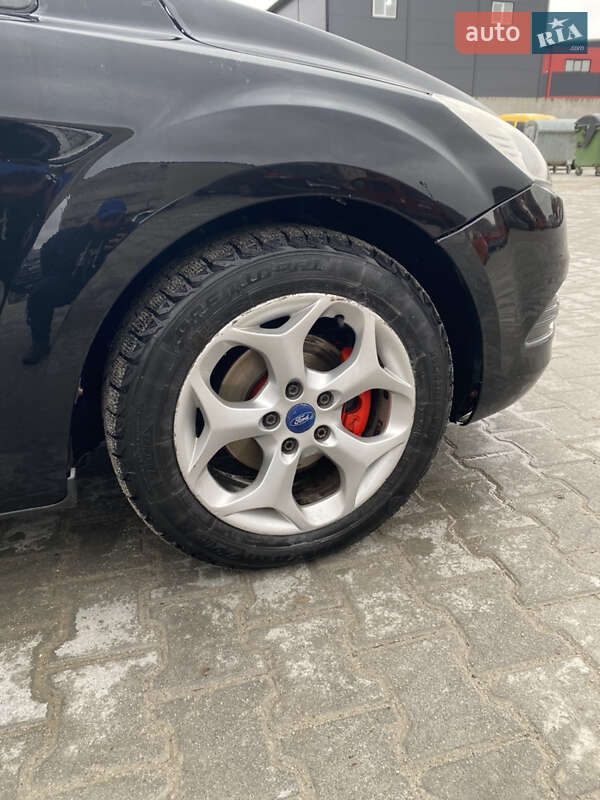 Універсал Ford Focus 2010 в Тернополі