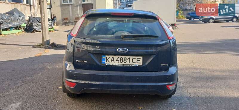 Хэтчбек Ford Focus 2011 в Киеве