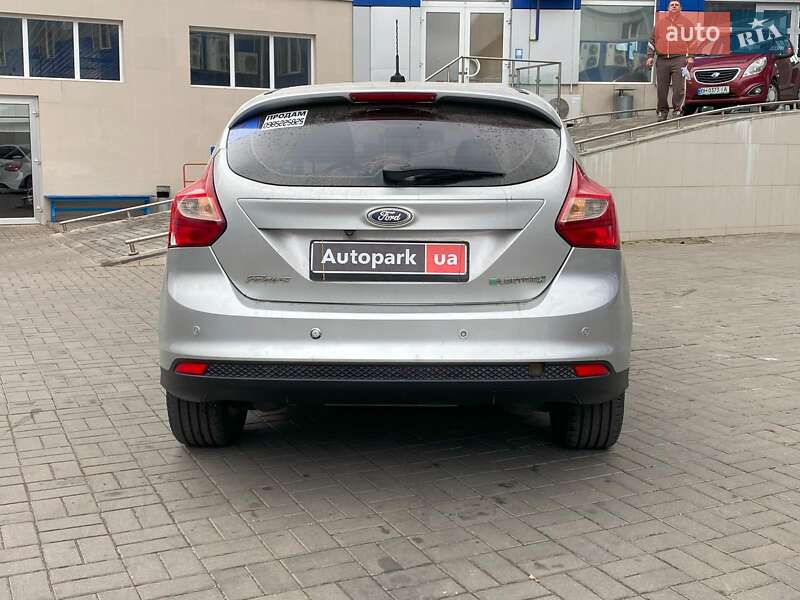 Хэтчбек Ford Focus 2014 в Одессе
