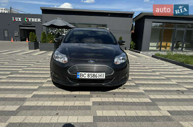 Хэтчбек Ford Focus 2017 в 