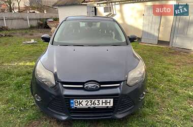 Хэтчбек Ford Focus 2011 в Костополе