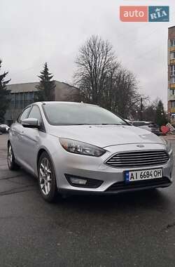 Седан Ford Focus 2015 в 