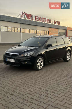 Универсал Ford Focus 2010 в Нововолынске