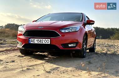 Седан Ford Focus 2016 в Дніпрі