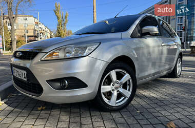 Хэтчбек Ford Focus 2009 в Запорожье