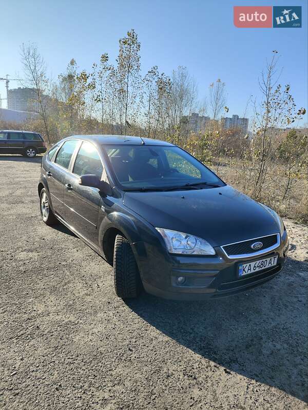 Хэтчбек Ford Focus 2007 в Киеве