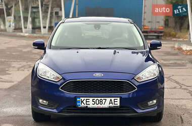 Хэтчбек Ford Focus 2016 в Днепре