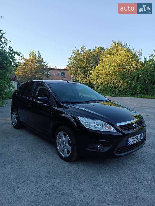 Хэтчбек Ford Focus 2009 в Марганце