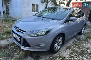 Хэтчбек Ford Focus 2013 в Киеве