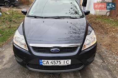 Универсал Ford Focus 2010 в 
