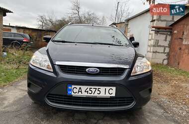Универсал Ford Focus 2010 в 