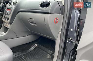 Универсал Ford Focus 2010 в 