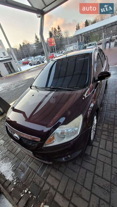 Седан Ford Focus 2008 в Ровно