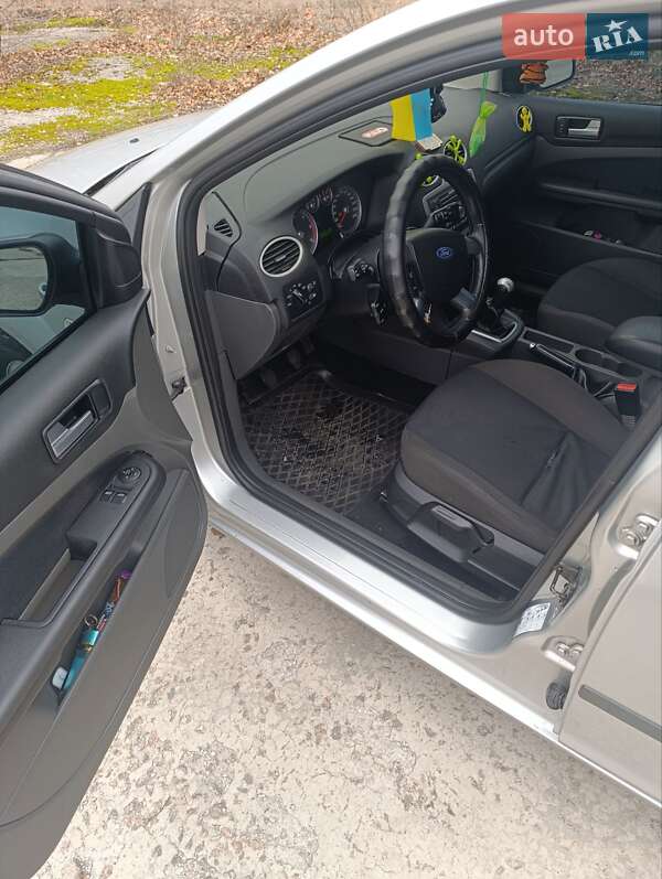 Универсал Ford Focus 2006 в Лозовой фото 5 Универсал Ford Focus 2006 в Лозовой