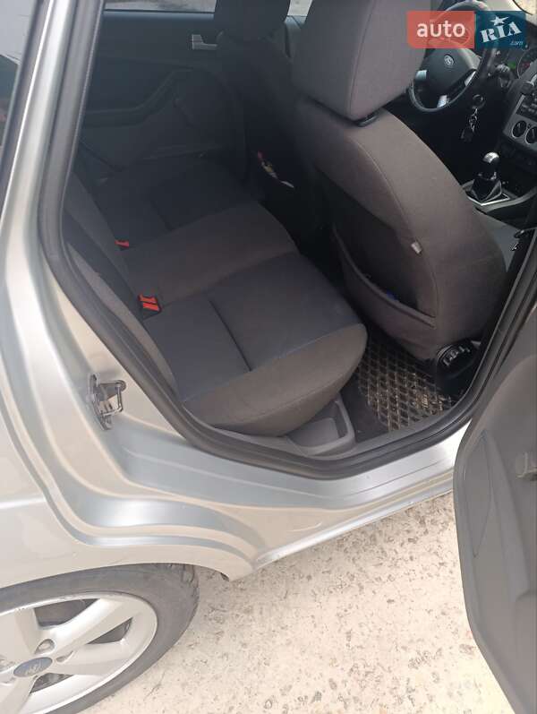 Универсал Ford Focus 2006 в Лозовой фото 8 Универсал Ford Focus 2006 в Лозовой