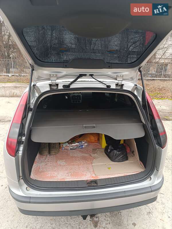 Универсал Ford Focus 2006 в Лозовой