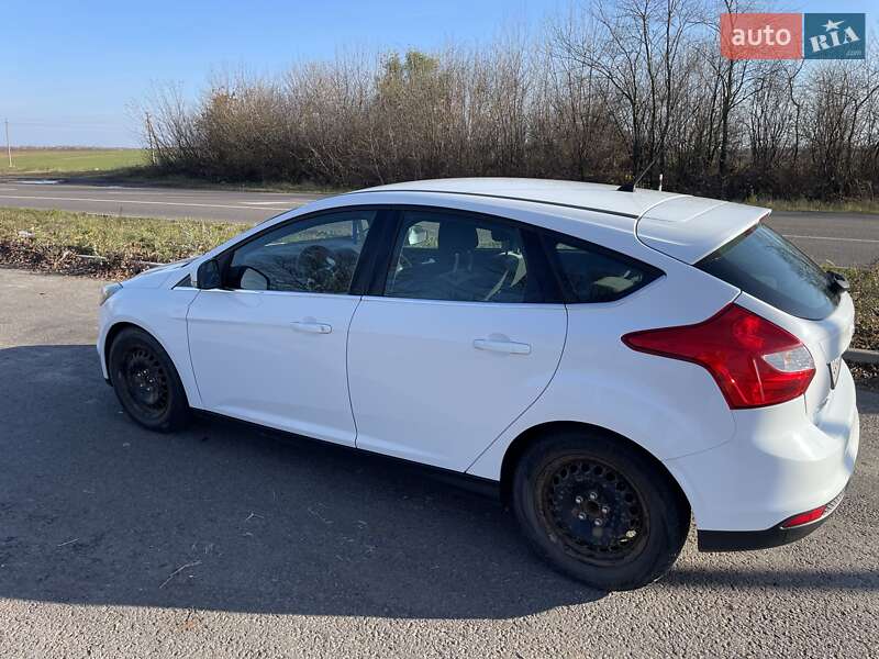 Хэтчбек Ford Focus 2014 в Нововолынске