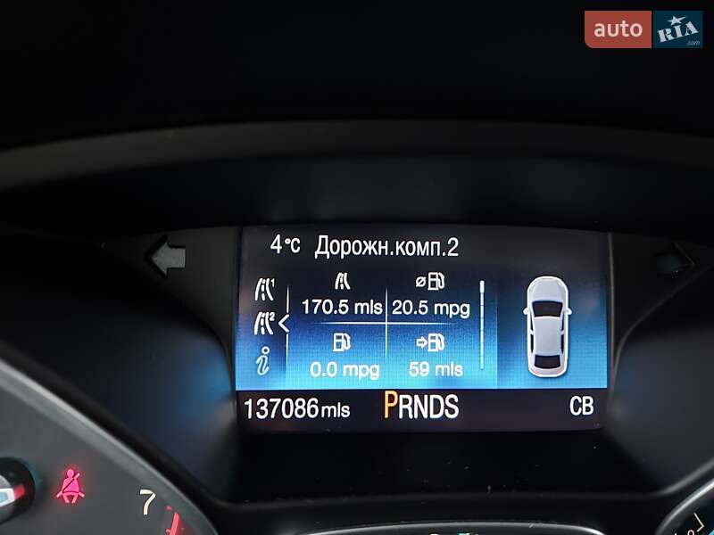 Седан Ford Focus 2015 в Києві