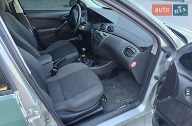 Универсал Ford Focus 2004 в 