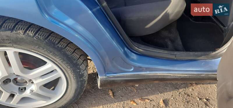 Хэтчбек Ford Focus 2002 в Черновцах фото 13 Хэтчбек Ford Focus 2002 в Черновцах