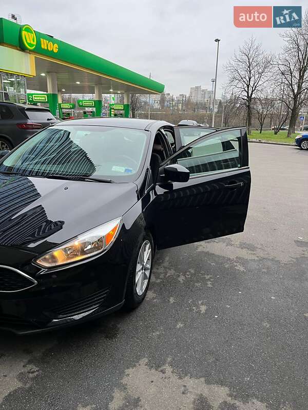 Седан Ford Focus 2017 в Киеве фото 6 Седан Ford Focus 2017 в Киеве