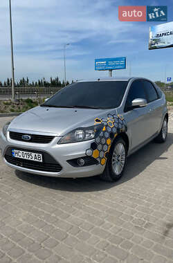 Хэтчбек Ford Focus 2010 в Львове