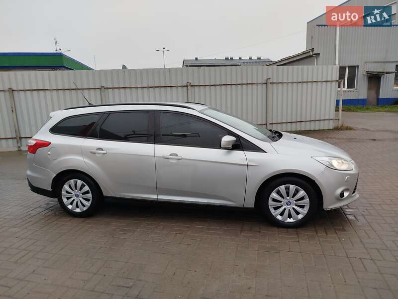 Универсал Ford Focus 2011 в Ровно фото 32 Универсал Ford Focus 2011 в Ровно