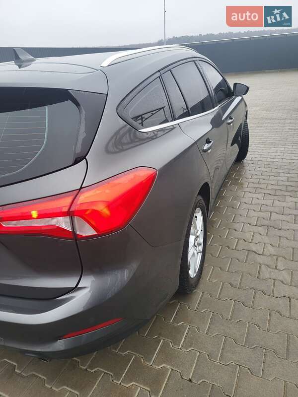Универсал Ford Focus 2019 в Хмельницком