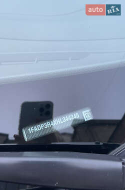 Хэтчбек Ford Focus 2017 в 