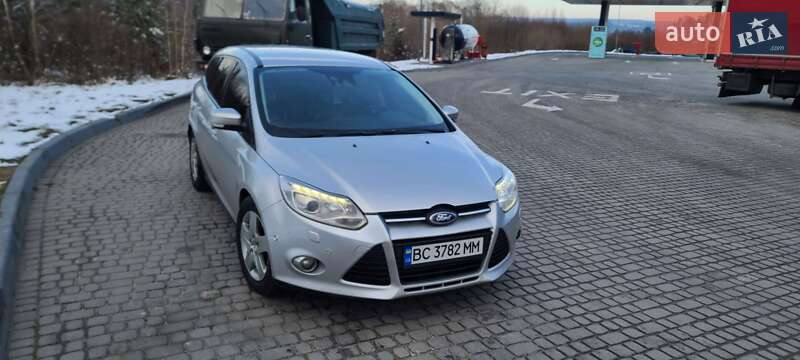 Хэтчбек Ford Focus 2013 в Николаеве