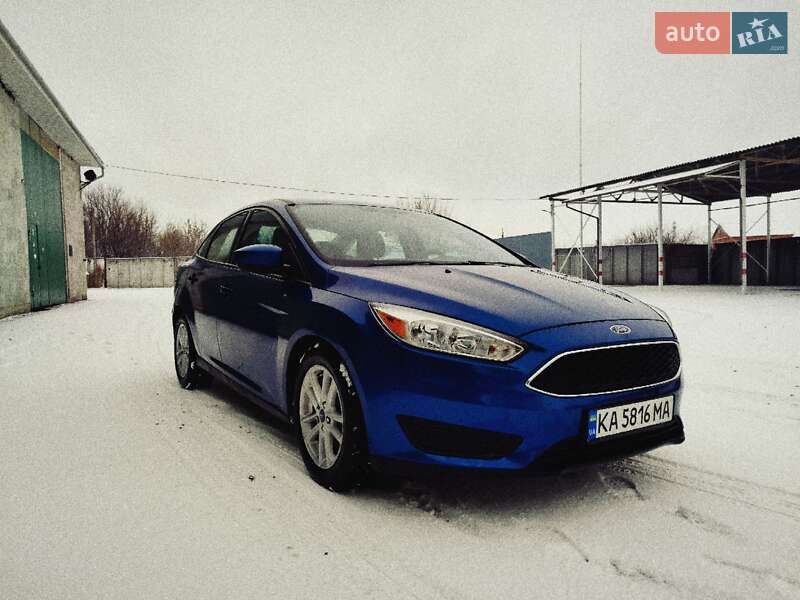 Седан Ford Focus 2018 в 