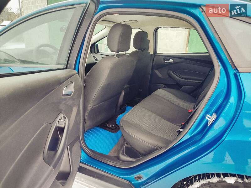 Седан Ford Focus 2018 в Миргороде