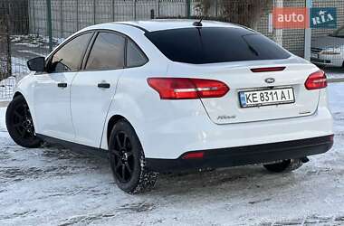 Седан Ford Focus 2016 в Дніпрі