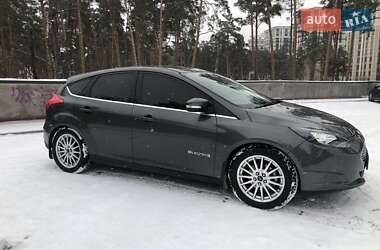 Хэтчбек Ford Focus 2015 в Ирпене