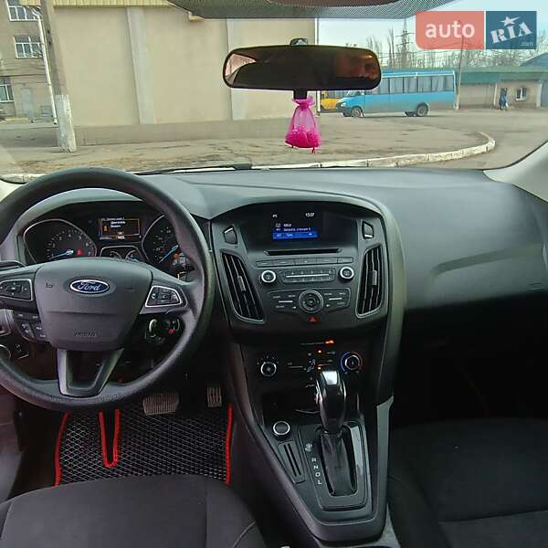 Седан Ford Focus 2016 в Николаеве
