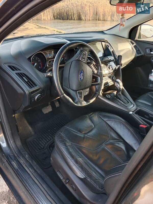Седан Ford Focus 2015 в Одессе