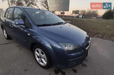 Хэтчбек Ford Focus 2005 в Первомайске