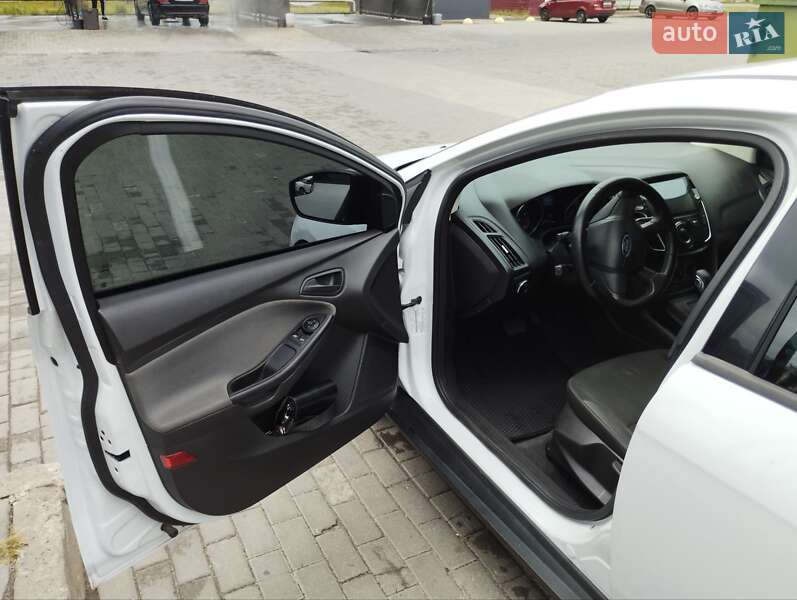 Седан Ford Focus 2011 в Запоріжжі