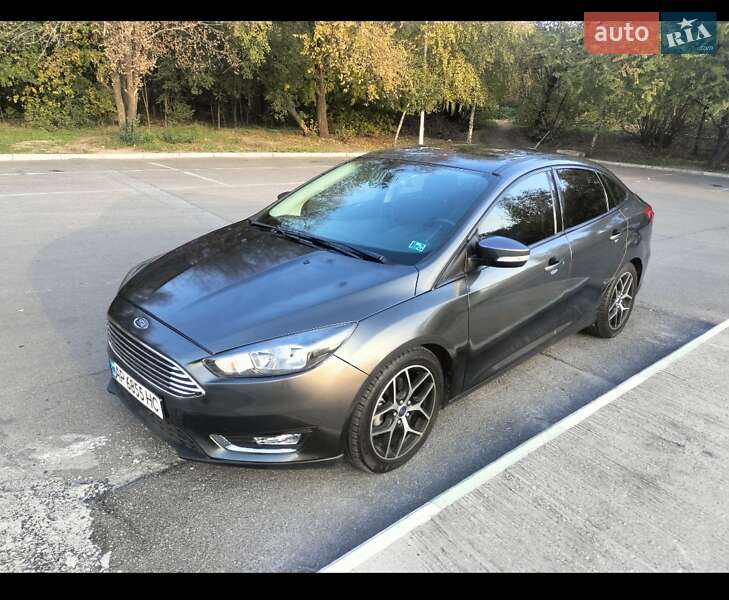 Седан Ford Focus 2017 в 