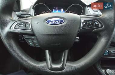 Хетчбек Ford Focus 2015 в Одесі