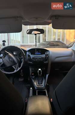 Седан Ford Focus 2016 в 
