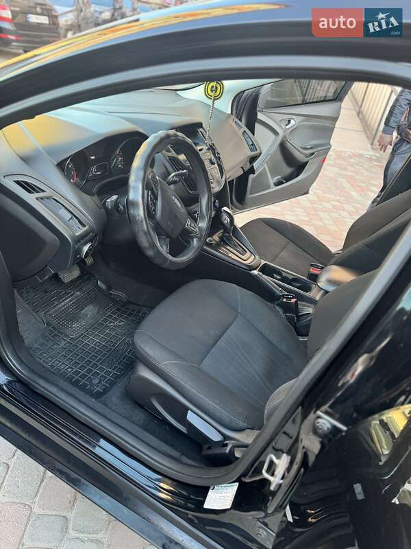 Седан Ford Focus 2016 в Львове