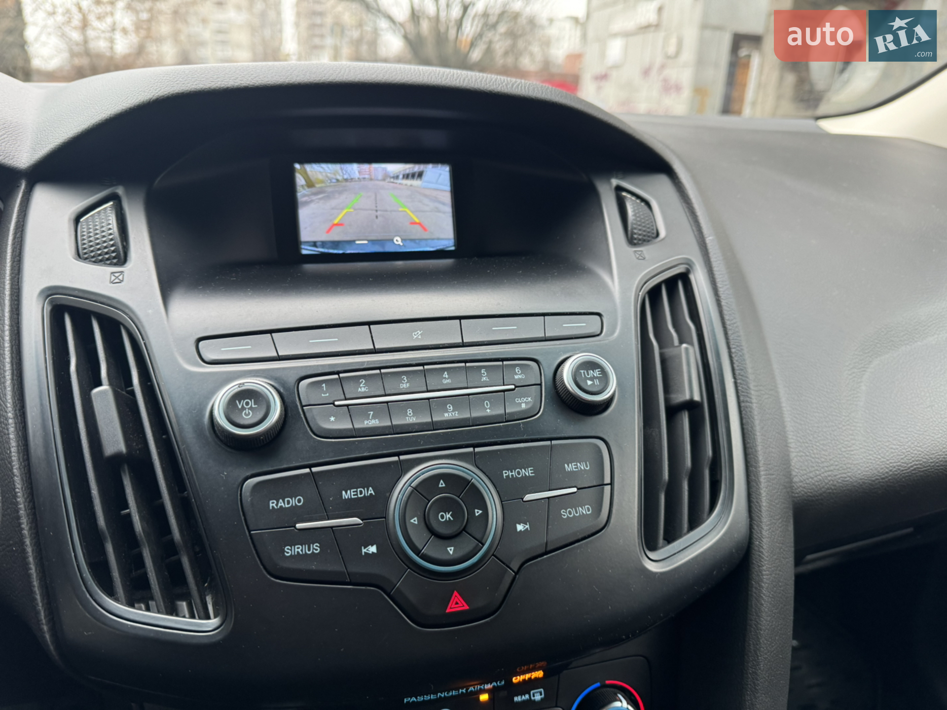2018 Ford Focus - мініатюра 17