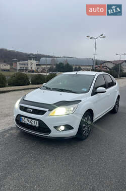 Хетчбек Ford Focus 2010 в Дніпрі