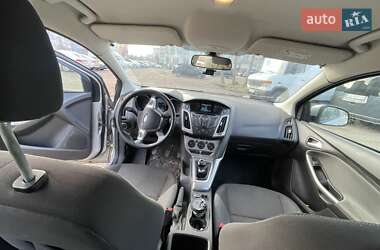 Универсал Ford Focus 2014 в 