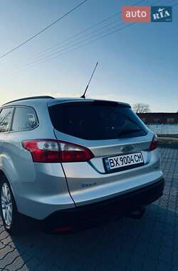 Универсал Ford Focus 2012 в 