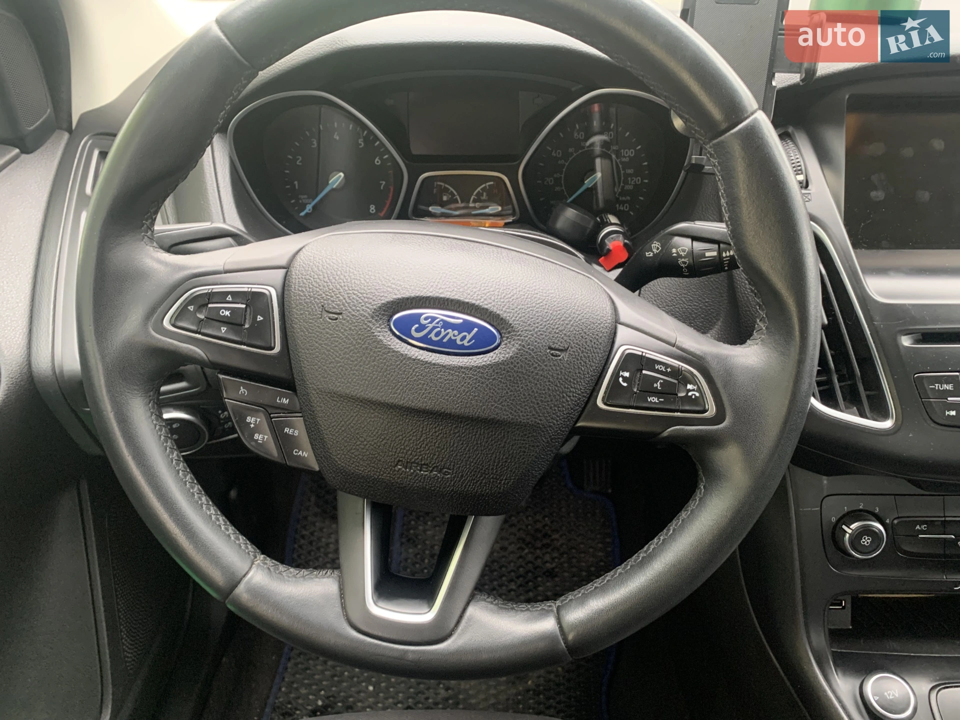 2015 Ford Focus - мініатюра 9