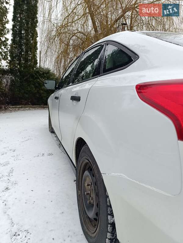 Седан Ford Focus 2015 в Тернополі